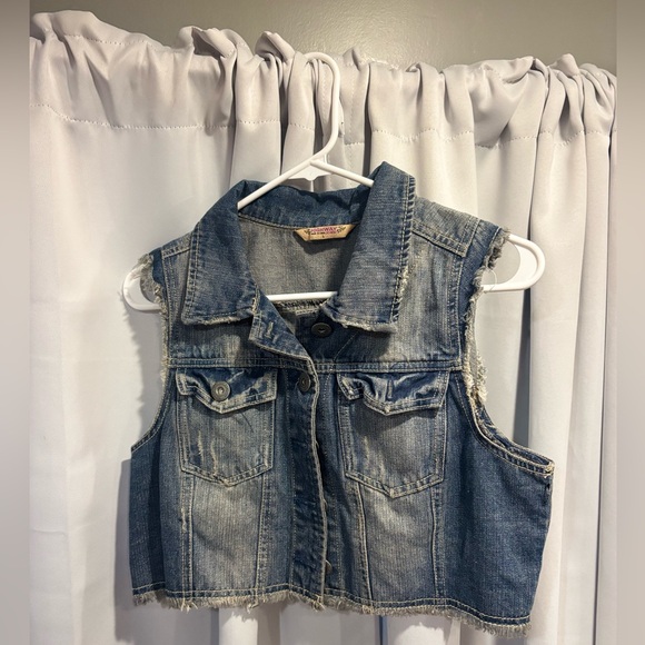 Kids Size large Jean jacket Vest - Picture 2 of 3